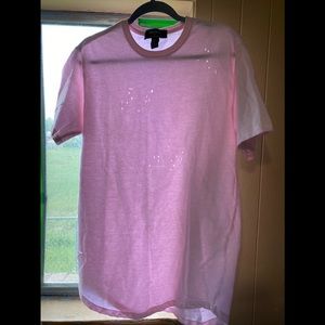 Forever 21 Men’s light pink tshirt